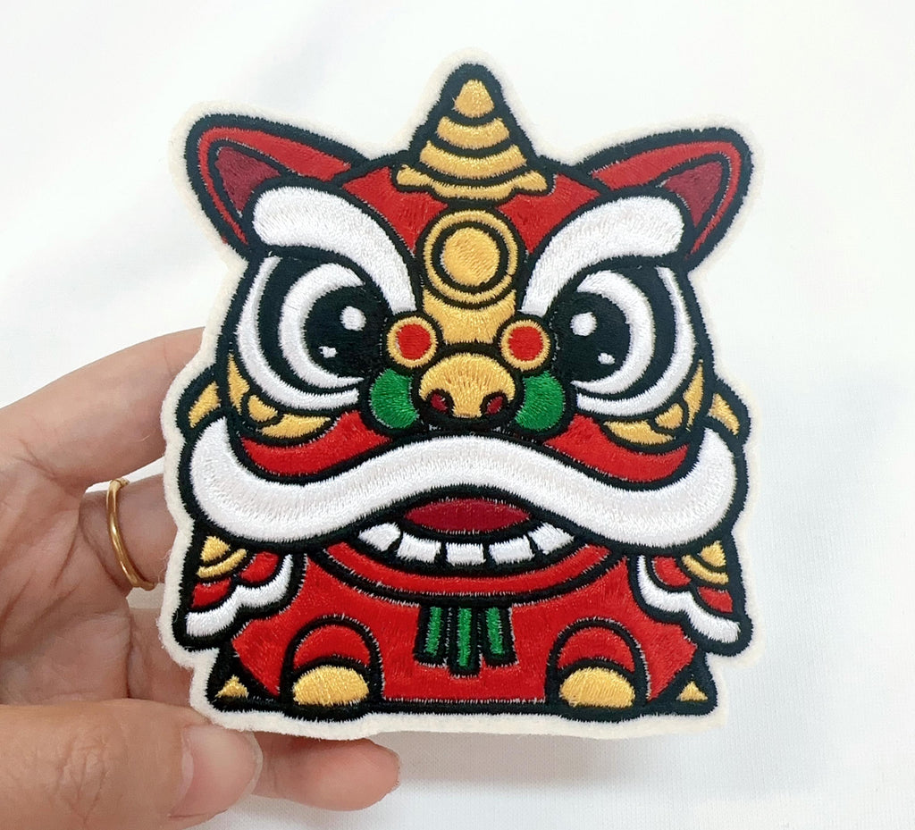 Iron on Chinese Lion Dancing Embroidery Patch Applique