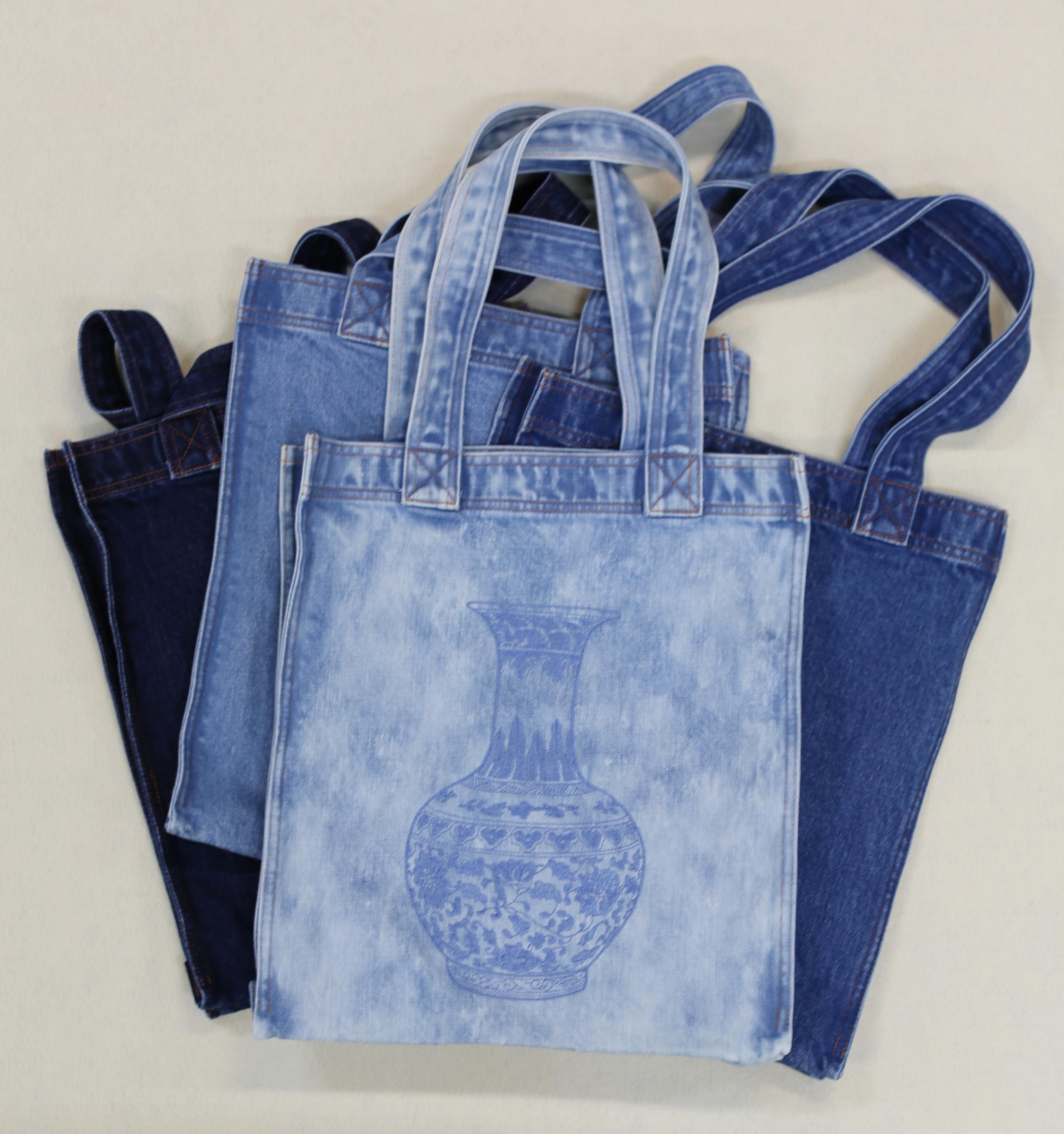 Washed Denim Tote Bag with Chinese Porcelain Embroidery – 100% Cotton Canvas Bag
