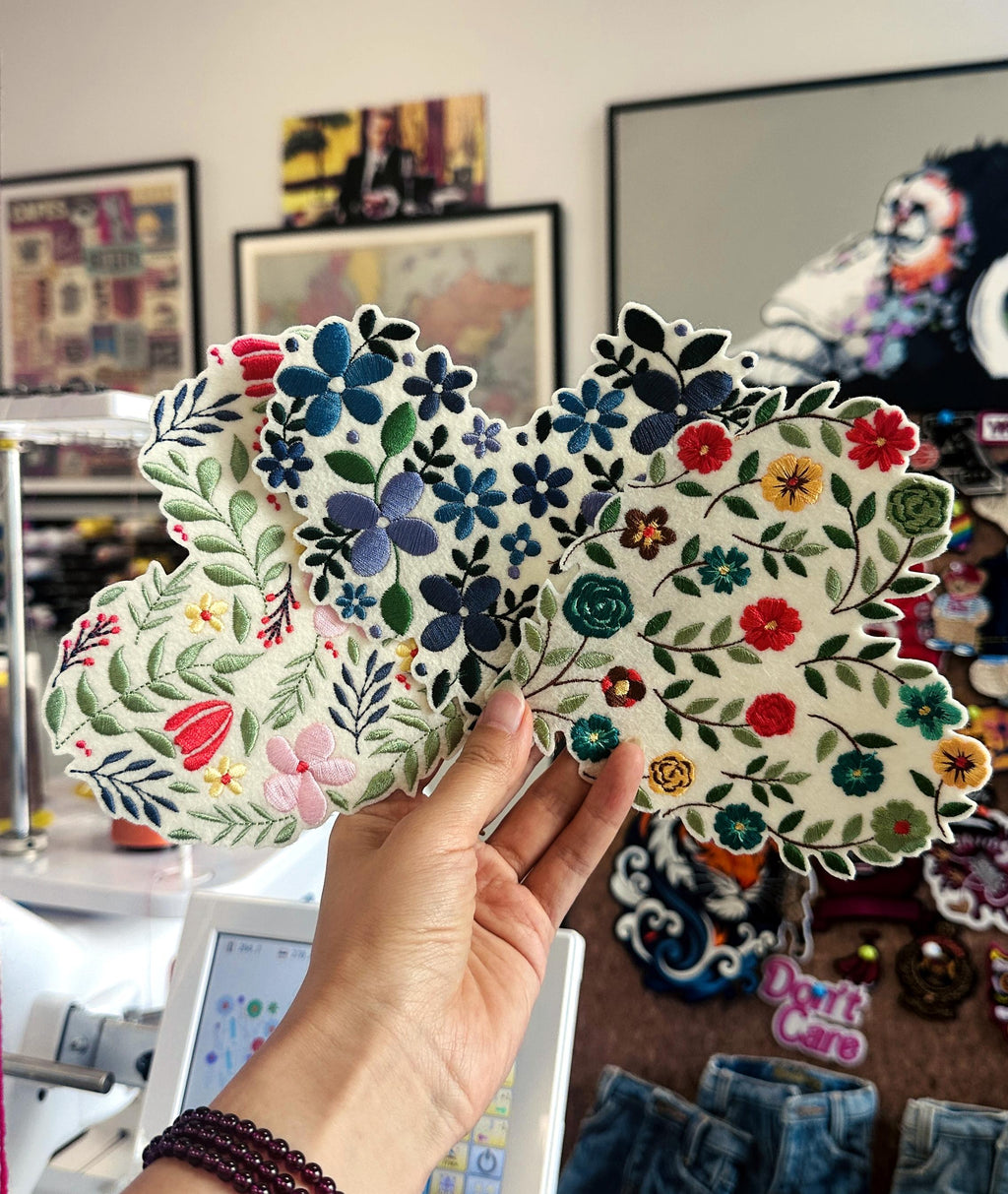 Embroidered Flower Heart Patch – Multicolor Garden Floral Sew/Iron On Applique