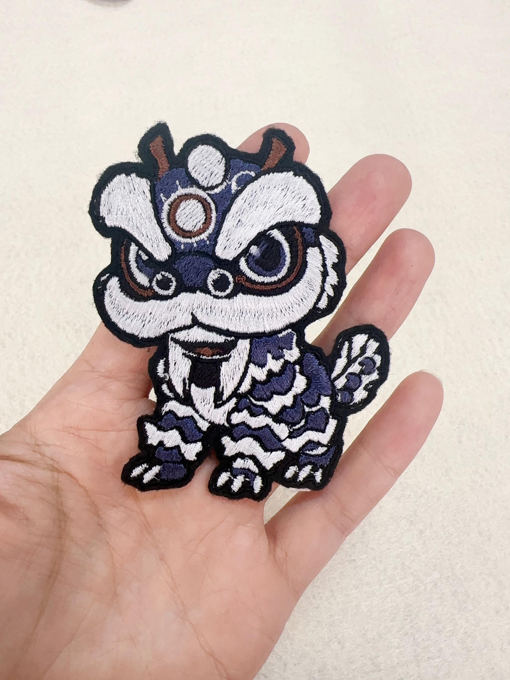 Iron on Chinese Dancing Lion Embroidery Patch  Applique