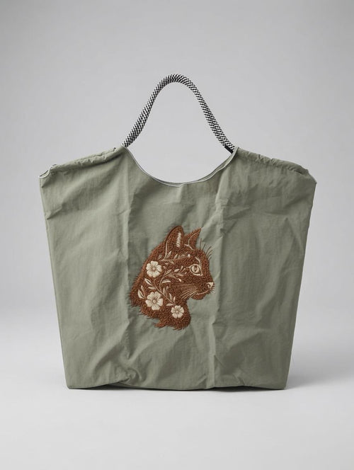 Custom Embroidered Cat Floral Tote Bag Retro Brown Cat Head Sage Green Canvas Shopping Bag Gift Idea
